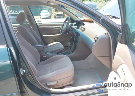 1999 Toyota Camry Le из США, поврежденный, VIN 4T1BG22K6XU611776